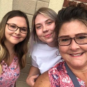 Meet your Posher, Joey